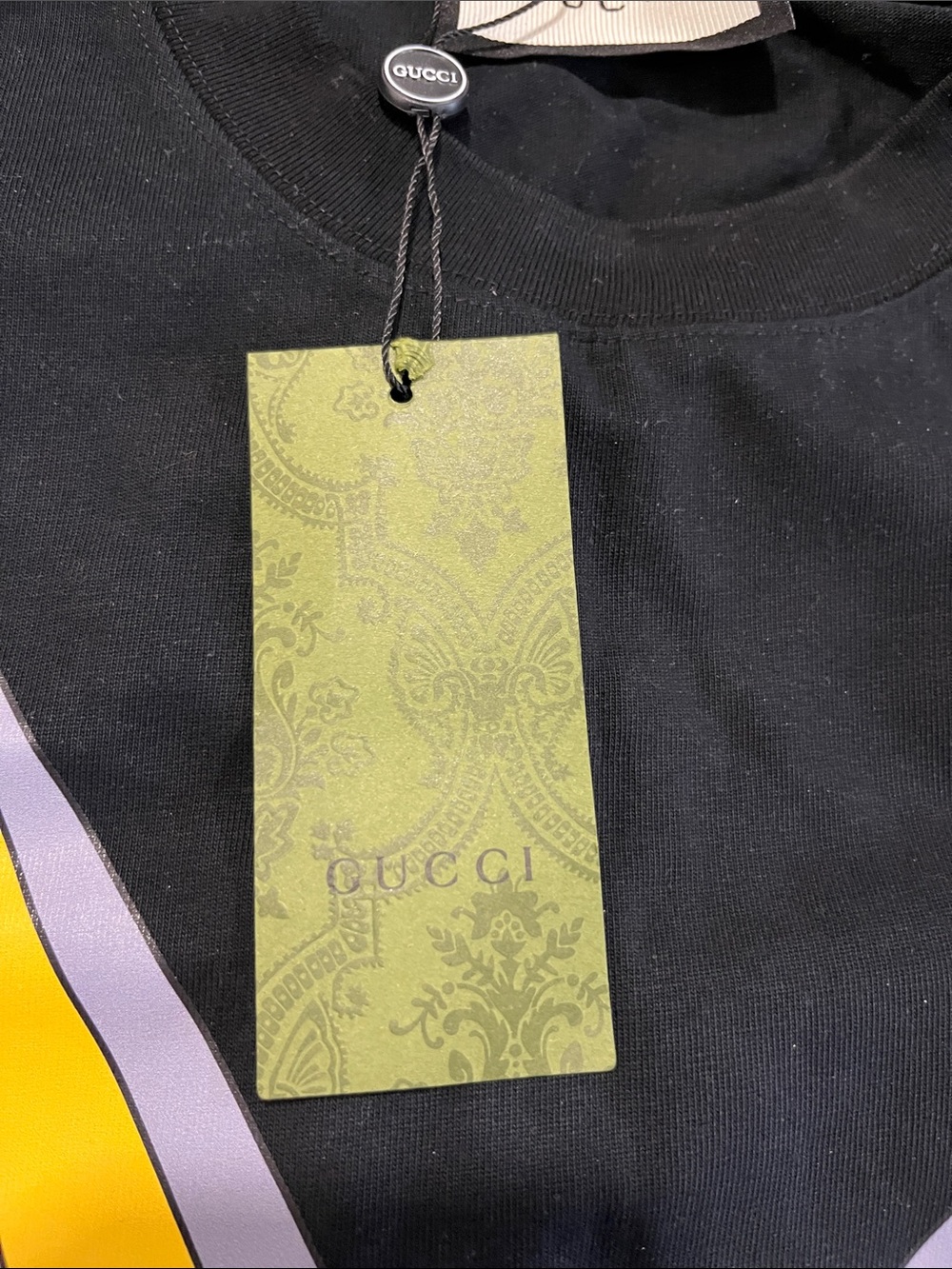 Gucci Black Tee with Yellow-Eared Bunny Graphic - Picture 3 of 3
